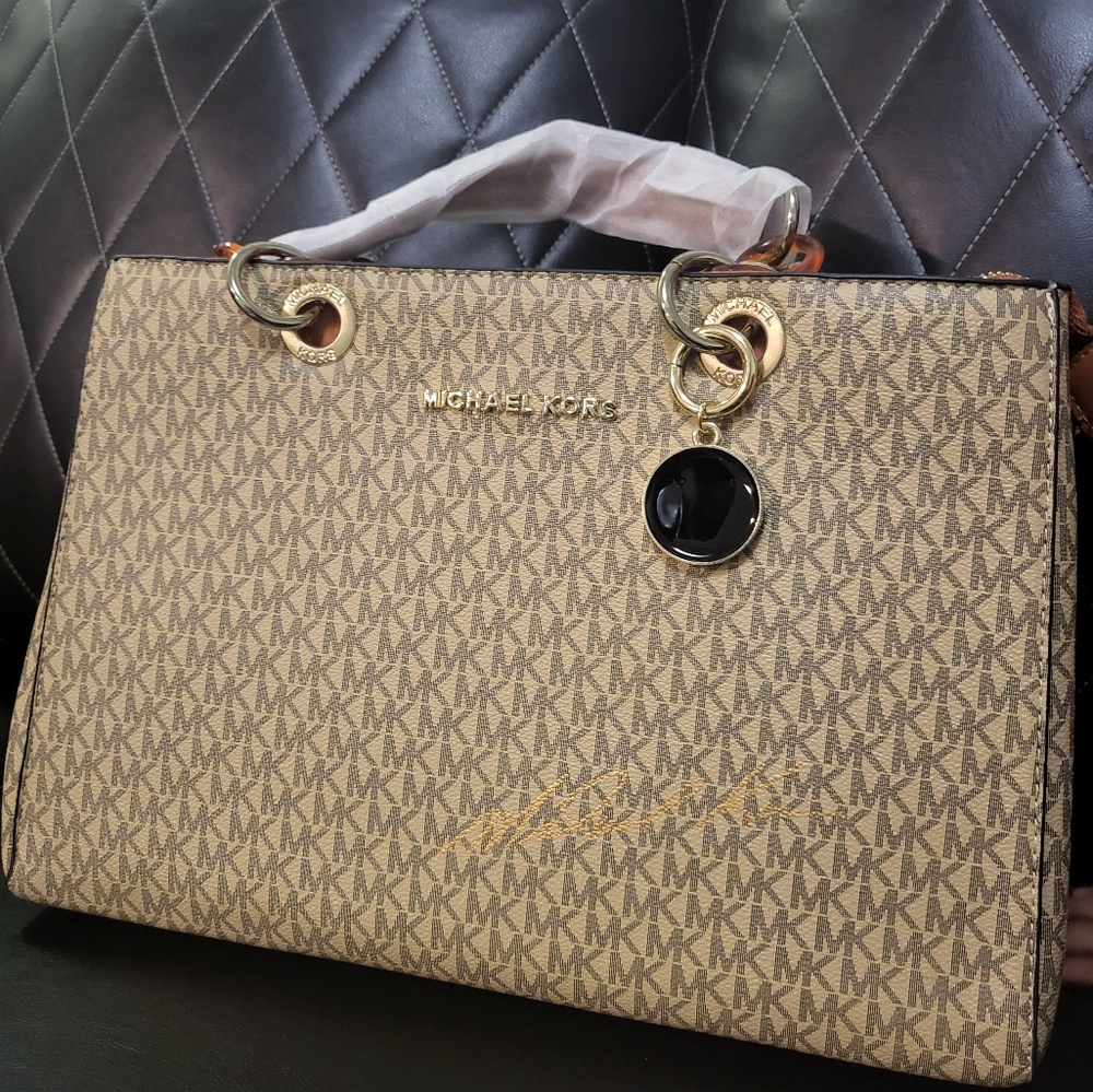 Bag - Picture 5 of 15